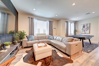 family room towards dining