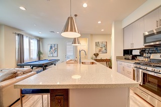 granite island